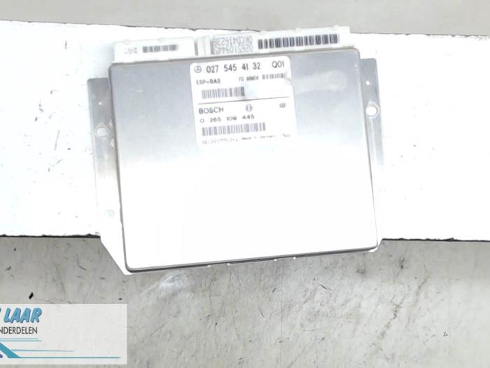 Begagnade ESP-dator Mercedes A (W168) 1.4 A-140 Pris € 90,00 Marginaltabell erbjuds av Autodemontage van de Laar