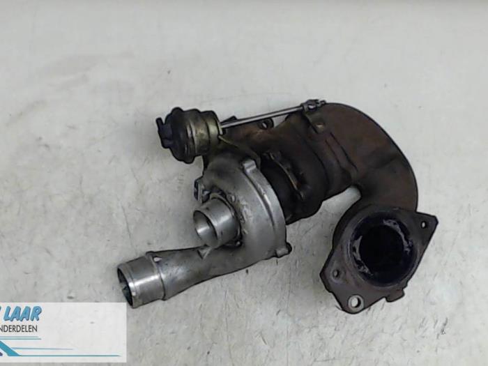 Gebrauchte Turbo Renault Master II (FD/HD) 1.9 dTi Preis € 200,00 Margenregelung angeboten von Autodemontage van de Laar