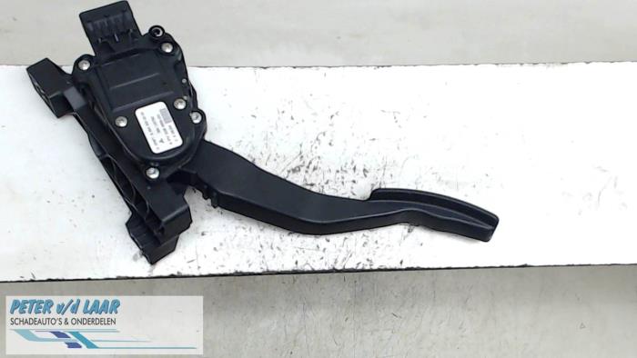 Begagnade Gaspedal Smart Forfour (454) 1.3 16V Pris € 50,00 Marginaltabell erbjuds av Autodemontage van de Laar
