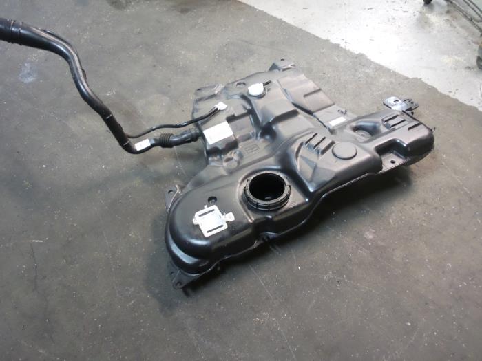 Tank from a Renault Megane IV (RFBB) 1.6 Energy dCi 130 2015