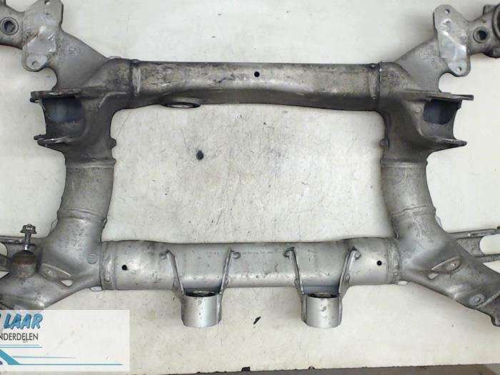 Usagé Faux châssis BMW 5 serie (E60) 545i 32V Prix sur demande proposé par Autodemontage van de Laar