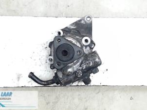 Usados Bomba de dirección asistida BMW 5 serie (E60) 545i 32V Precio € 120,00 Norma de margen ofrecido por Autodemontage van de Laar