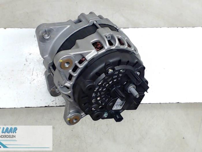 Usagé Dynamo Renault Megane IV (RFBB) 1.6 Energy dCi 130 Prix € 180,00 Règlement à la marge proposé par Autodemontage van de Laar