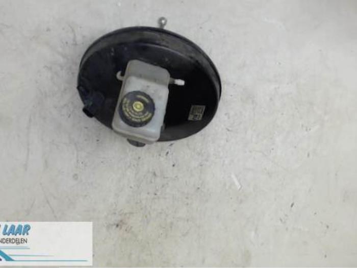 Usagé Servo frein Opel Monza Prix € 80,00 Règlement à la marge proposé par Autodemontage van de Laar