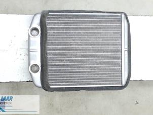 Usados Radiador de calefactor Renault Captur (2R) 1.5 Energy dCi 90 FAP Precio € 70,00 Norma de margen ofrecido por Autodemontage van de Laar