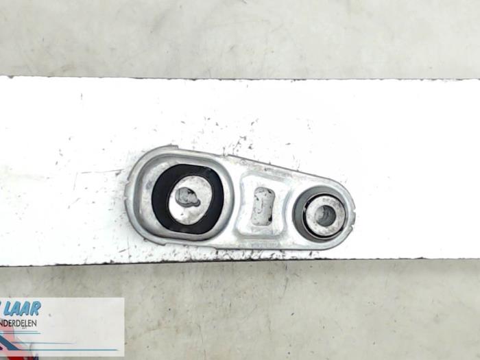 Used Engine mount Renault Megane IV (RFBB) Price € 40,00 Margin scheme offered by Autodemontage van de Laar