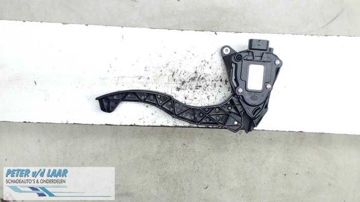 Begagnade Gaspedal Smart Forfour (453) 1.0 12V Pris € 60,00 Marginaltabell erbjuds av Autodemontage van de Laar