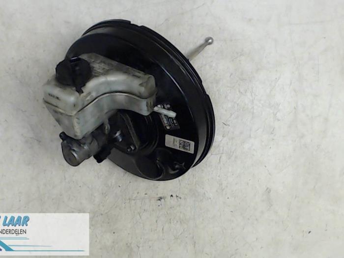 Usagé Servo frein Volkswagen Passat Variant (3C5) 2.0 TDI 140 Prix € 100,00 Règlement à la marge proposé par Autodemontage van de Laar