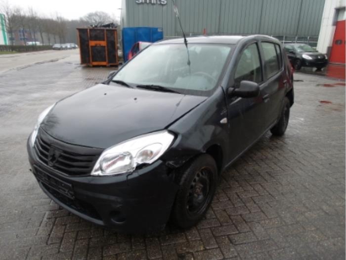 Usados Servofreno Dacia Sandero I (BS) 1.2 16V Precio € 100,00 Norma de margen ofrecido por Autodemontage van de Laar