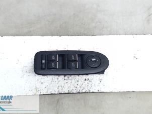 Gebrauchte Spiegel Schalter Ford C-Max (DM2) 1.6 16V Preis € 30,00 Margenregelung angeboten von Autodemontage van de Laar