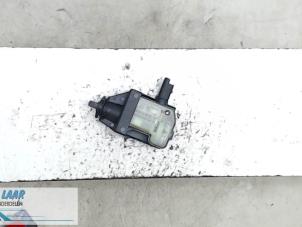 Usagé Moteur de verrouillage clapet réservoir Citroen C4 Grand Picasso (UA) 1.6 HDiF 16V 110 Prix € 20,00 Règlement à la marge proposé par Autodemontage van de Laar