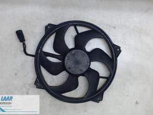 Usagé Ventilateur moteur Citroen C4 Grand Picasso (UA) 1.6 HDiF 16V 110 Prix € 40,00 Règlement à la marge proposé par Autodemontage van de Laar