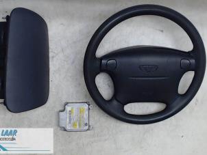 Usados Juego y módulo de airbag Chevrolet Matiz 0.8 S,SE Precio de solicitud ofrecido por Autodemontage van de Laar