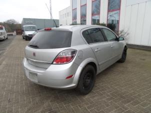 Usagé Hayon Opel Astra H (L48) 1.8 16V Prix € 180,00 Règlement à la marge proposé par Autodemontage van de Laar