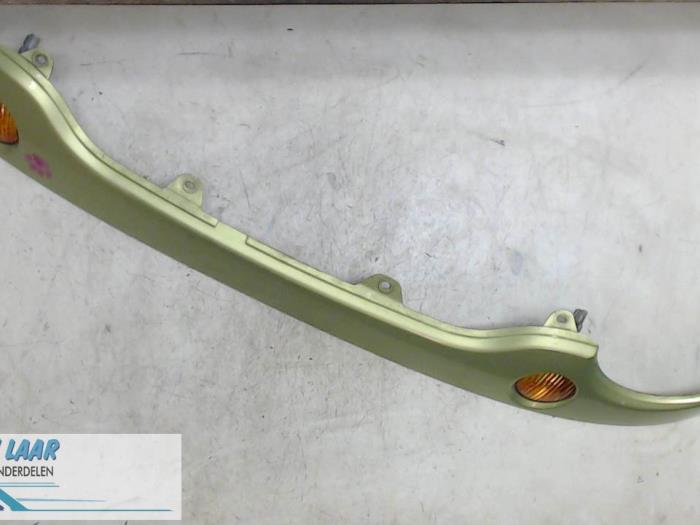 Używane Grill Chevrolet Matiz 0.8 S,SE Cena € 30,00 Procedura marży oferowane przez Autodemontage van de Laar