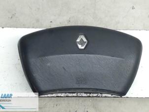 Used Left airbag (steering wheel) Renault Trafic New (FL) 2.5 dCi 16V 135 Price € 100,00 Margin scheme offered by Autodemontage van de Laar