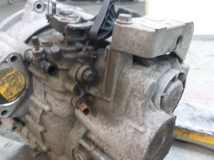 Gebrauchte Getriebe Audi TT (8J3) 2.0 TFSI 16V Preis € 750,00 Margenregelung angeboten von Autodemontage van de Laar