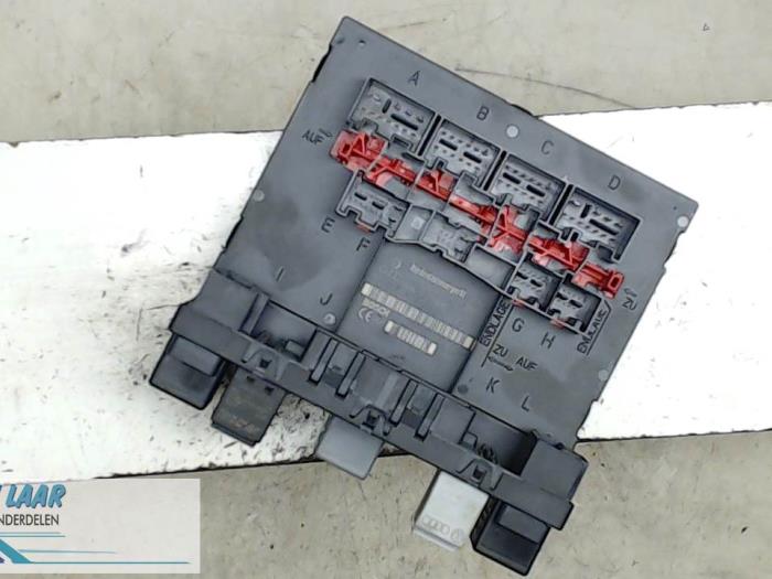 Usagé Module (divers) Volkswagen Caddy III (2KA,2KH,2CA,2CH) Prix sur demande proposé par Autodemontage van de Laar