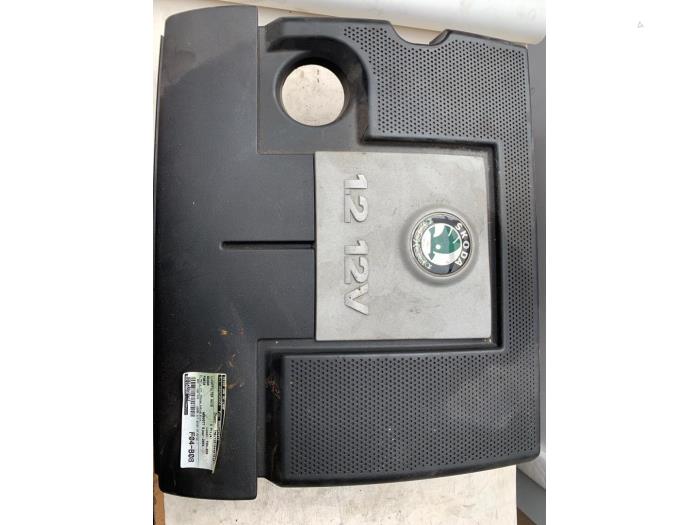 Begagnade Luftfilterhus Skoda Fabia (6Y5) 1.2 HTTP Pris € 50,00 Marginaltabell erbjuds av Autodemontage van de Laar