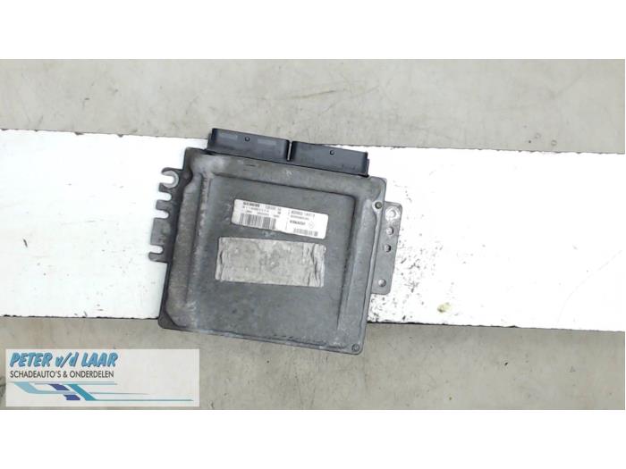 Used Engine management computer Renault Scénic I (JA) 1.6 16V Price € 75,00 Margin scheme offered by Autodemontage van de Laar