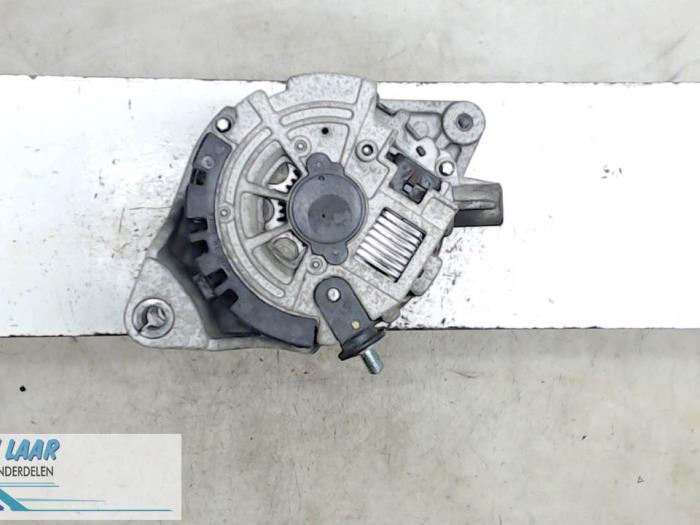 Usagé Dynamo Chevrolet Tacuma 2.0 16V Prix € 50,00 Règlement à la marge proposé par Autodemontage van de Laar