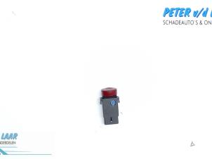 Used Panic lighting switch Chevrolet Matiz 0.8 Price € 15,00 Margin scheme offered by Autodemontage van de Laar