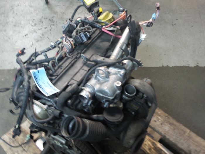 Engine from a Renault Megane II Grandtour (KM) 1.5 dCi 100 2005