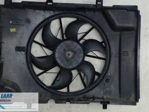 Used Fan motor Mercedes CLK (W208) 2.0 200 16V Price € 50,00 Margin scheme offered by Autodemontage van de Laar