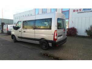 Used Sliding door, left Renault Master IV (FV) 2.3 dCi 110 16V FWD Price on request offered by Autodemontage van de Laar