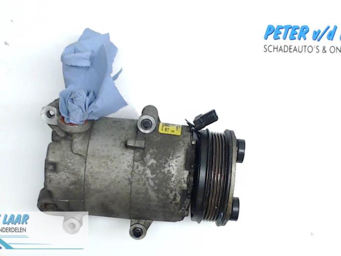 Usagé Compresseur de clim Ford Focus 2 1.6 Ti-VCT 16V Prix € 160,00 Règlement à la marge proposé par Autodemontage van de Laar