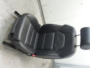 Used Seat, right Audi A6 Avant Quattro (C6) 3.0 TDI V6 24V Price € 120,00 Margin scheme offered by Autodemontage van de Laar