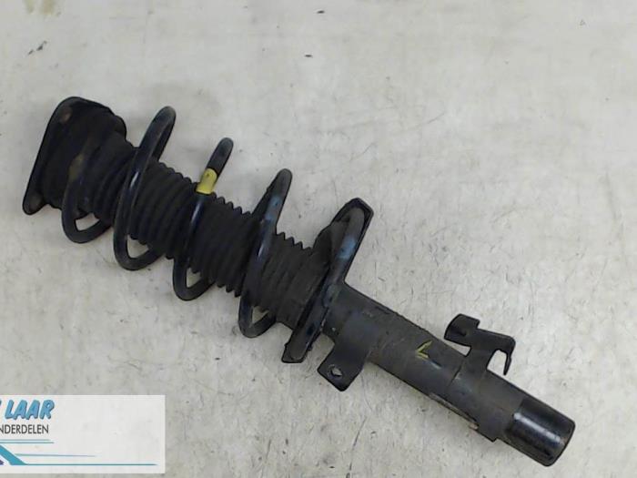 Front shock absorber rod, left from a Ford Focus 2 1.6 Ti-VCT 16V 2009