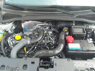 Używane Skrzynia biegów Renault Clio IV (5R) 1.2 TCE 16V GT EDC Cena na żądanie oferowane przez Autodemontage van de Laar