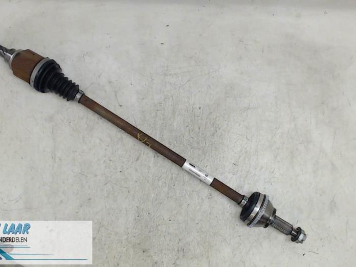 Drive shaft, rear left from a Dacia Duster (HS) 1.5 dCi 4x4 2016