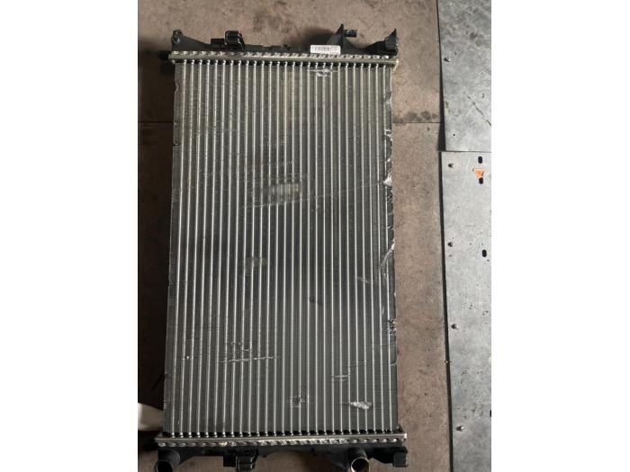 Gebrauchte Kühler Renault Laguna II Grandtour (KG) 1.9 dCi 120 Preis € 25,00 Margenregelung angeboten von Autodemontage van de Laar
