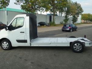 Used Tank cap cover Renault Master IV (MA/MB/MC/MD/MH/MF/MG/MH) 2.3 dCi 16V Price € 50,00 Margin scheme offered by Autodemontage van de Laar