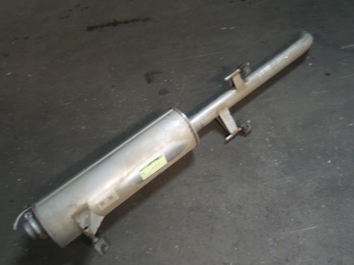 Exhaust rear silencer from a Renault Master IV (MA/MB/MC/MD/MH/MF/MG/MH) 2.3 dCi 16V 2011