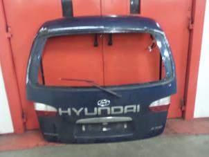 Usados Portón trasero Hyundai H200 Precio de solicitud ofrecido por Autodemontage van de Laar
