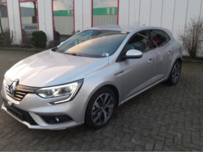 Used Engine management computer Renault Megane IV (RFBB) 1.6 Energy dCi 130 Price € 500,00 Margin scheme offered by Autodemontage van de Laar