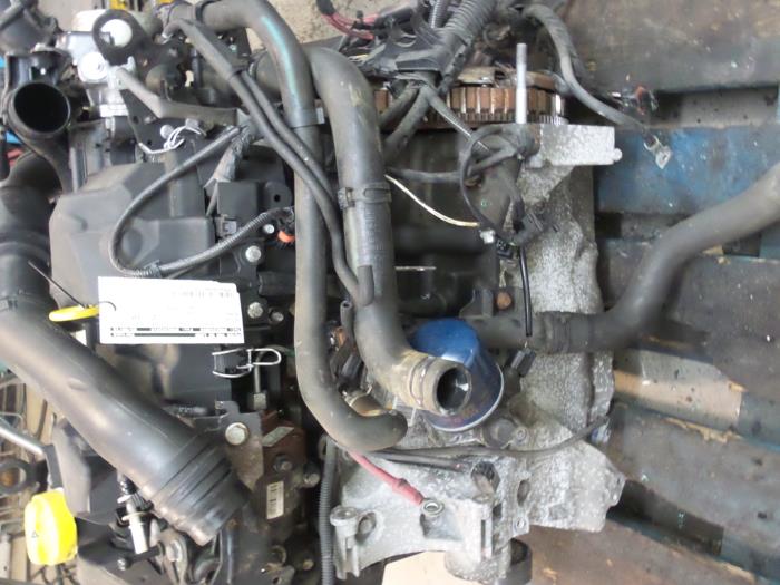 Motor van een Renault Clio III (BR/CR) 1.5 dCi 85 2009