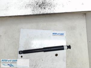 Used Rear shock absorber, right Renault Clio IV (5R) 0.9 Energy TCE 90 12V Price € 40,00 Margin scheme offered by Autodemontage van de Laar
