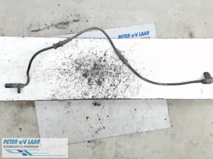 Begagnade ABS-sensor Mercedes C Combi (S203) 2.2 C-200 CDI 16V Pris € 30,00 Marginaltabell erbjuds av Autodemontage van de Laar