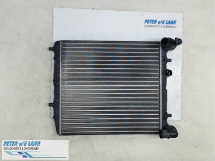 Used Radiator Volkswagen Fox (5Z) 1.2 Price € 35,00 Margin scheme offered by Autodemontage van de Laar