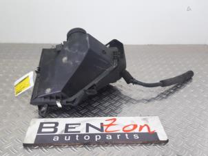 Used Air filter BMW 3-Serie Price on request offered by Benzon Autodemontage