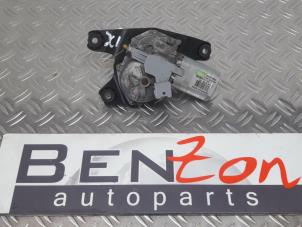 Usados Motor de limpiaparabrisas detrás BMW X1 Precio de solicitud ofrecido por Benzon Autodemontage