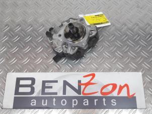 Used Diesel pump BMW 5-Serie Price on request offered by Benzon Autodemontage