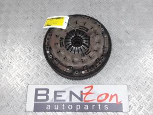 Used Dual mass flywheel BMW 3-Serie Price on request offered by Benzon Autodemontage