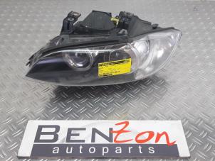 Used Headlight, left BMW 3-Serie Price on request offered by Benzon Autodemontage