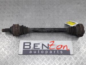 Used Drive shaft, rear right BMW 7-Serie Price on request offered by Benzon Autodemontage