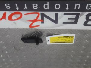 Used Air mass meter Nissan Juke Price on request offered by Benzon Autodemontage
